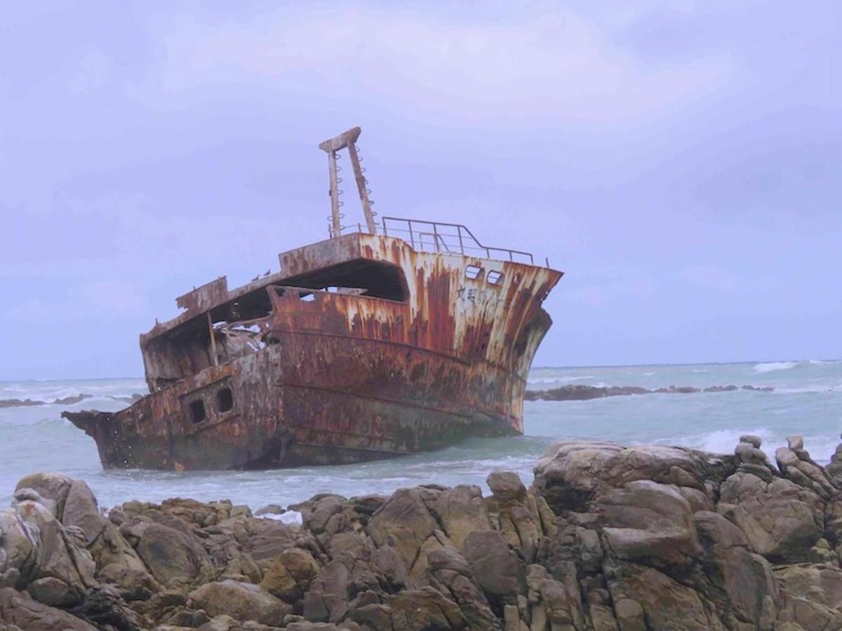 Hotel Dee'S Place Agulhas Exterior foto